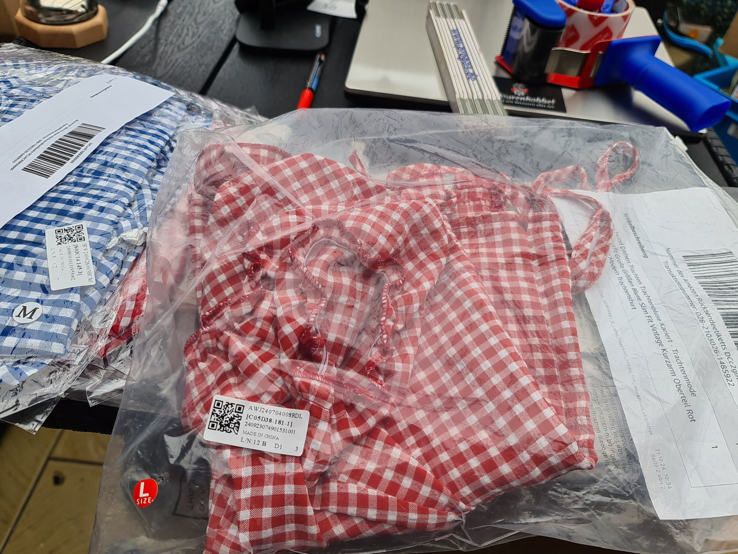 Dirndls in diverse Größen zum Mega Deal