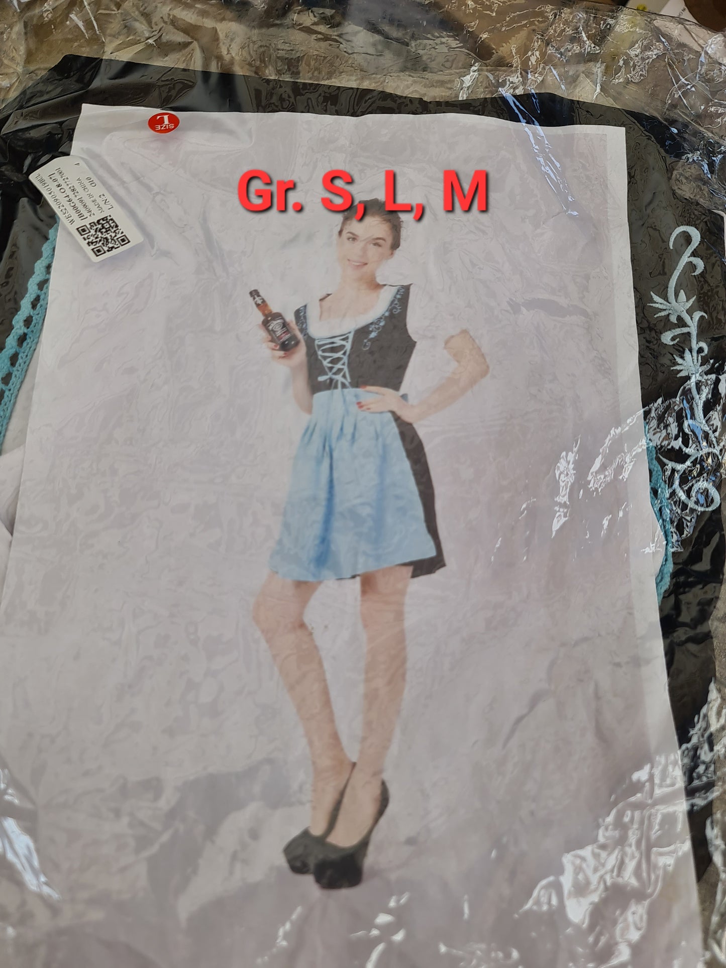 Dirndls in diverse Größen zum Mega Deal